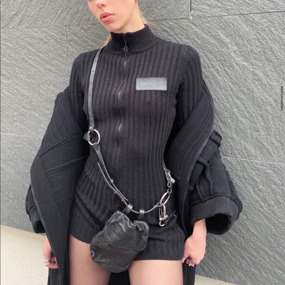 Darker wavs SYNTH ZIP-UP SWEATER ROMPER